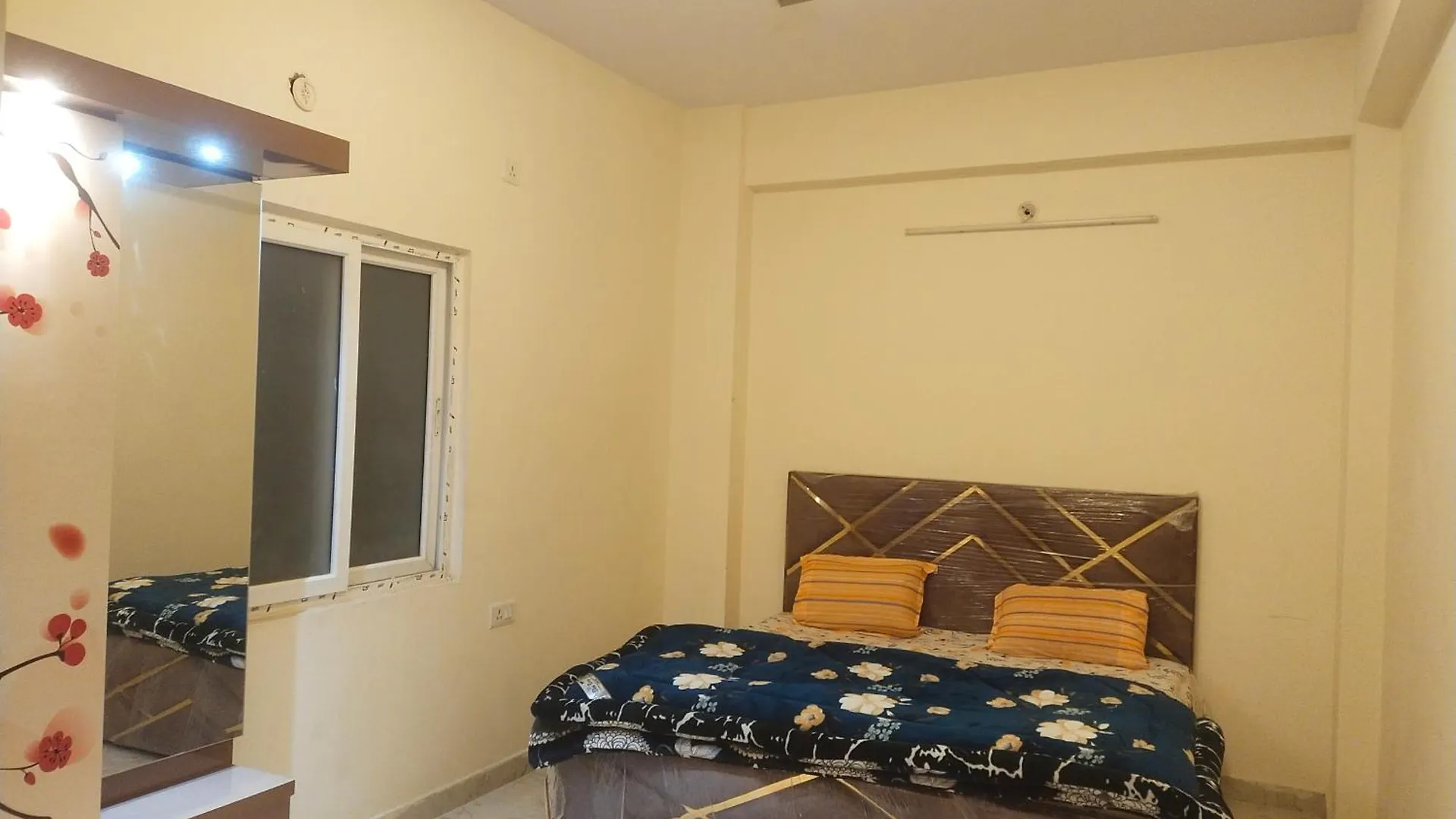 Family Homestay- 200M From Kal Bhairav Temple 0*, Varanasi Hindistan